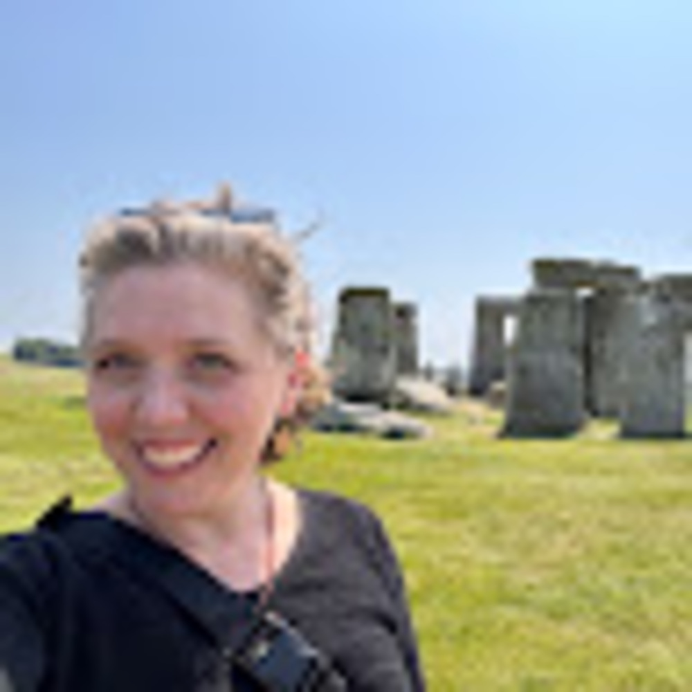 Meet your Posher, Ellie